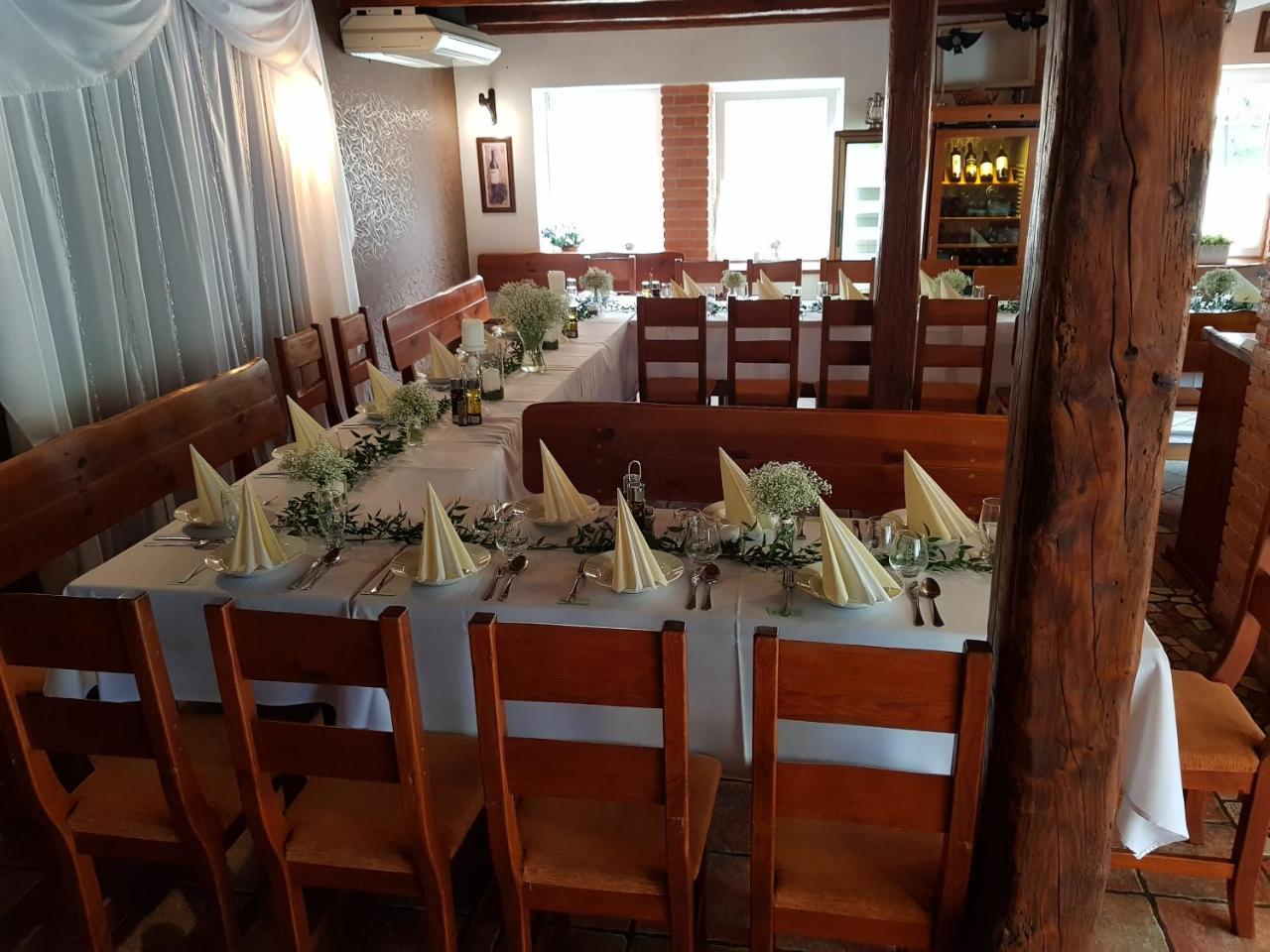Sabbia Ristorante - Restauracia A Ubytovanie Prievidza Exterior photo