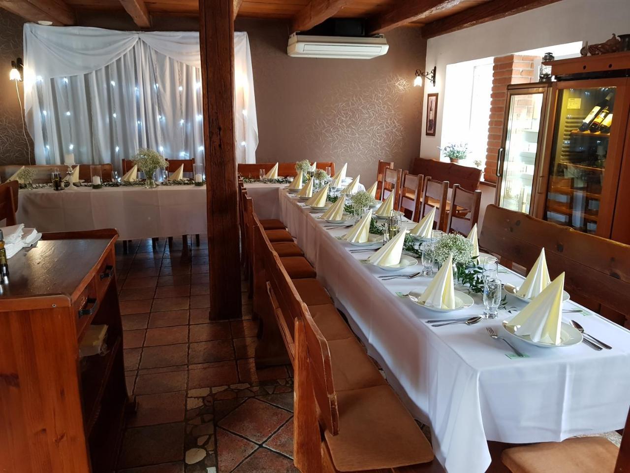 Sabbia Ristorante - Restauracia A Ubytovanie Prievidza Exterior photo